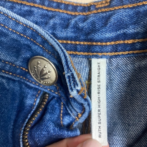 Rag & Bone Ruth Super-High Rise Straight Jeans in Clean Lagoon - Picture 15 of 16